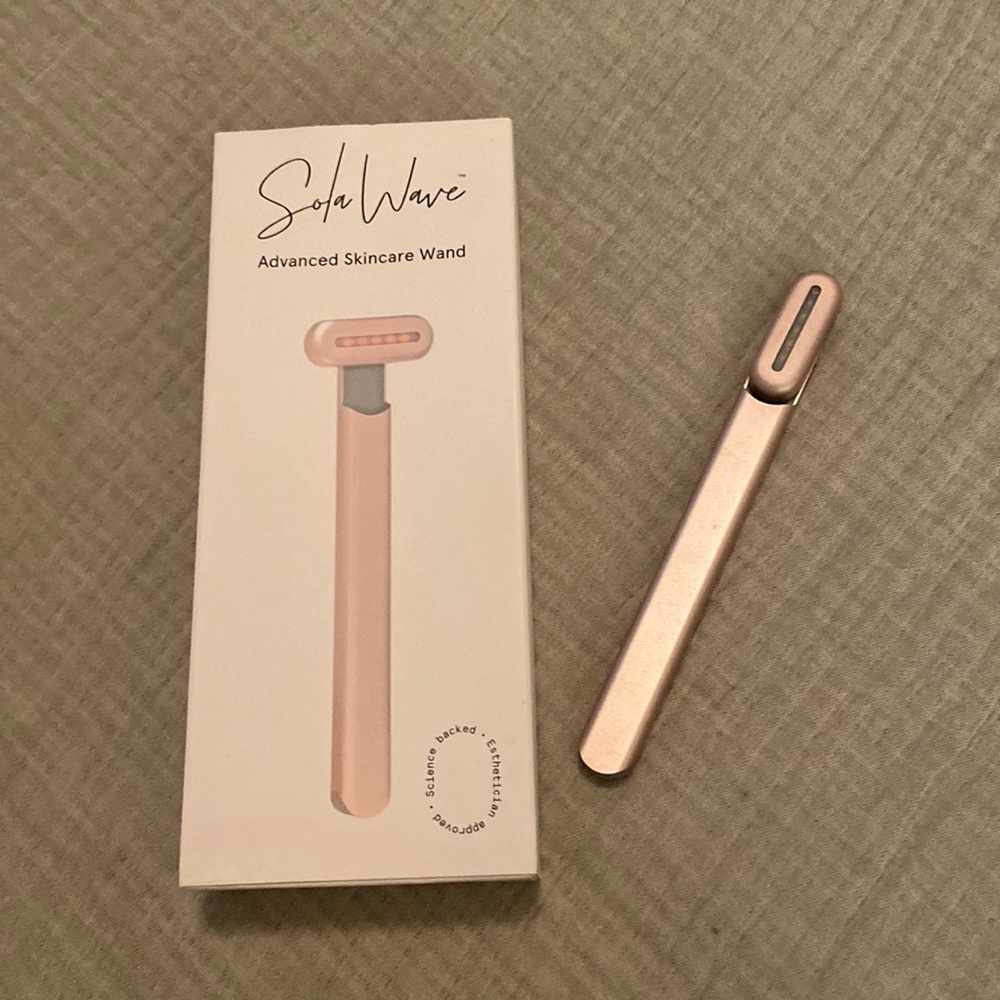 Sola Wave Advanced Skincare Wand
